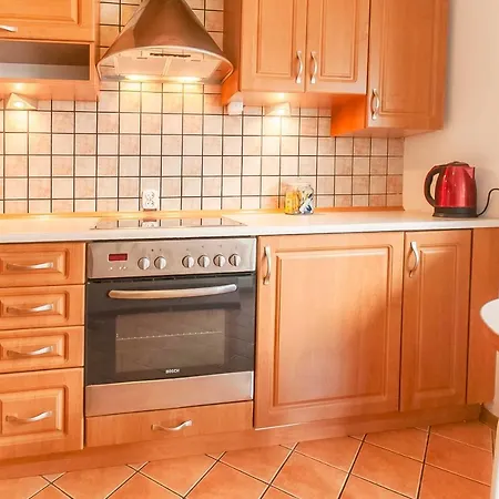 Appartamento Apartament Blisko Plazy - Okrzei 12